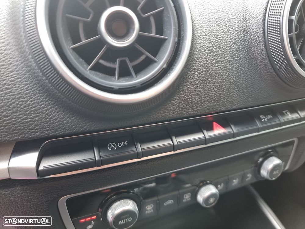 Audi A3 Sportback 1.6 TDI - 10