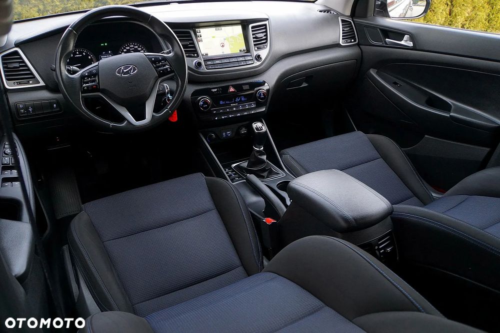 Hyundai Tucson blue 1.6 GDi 2WD Passion - 24