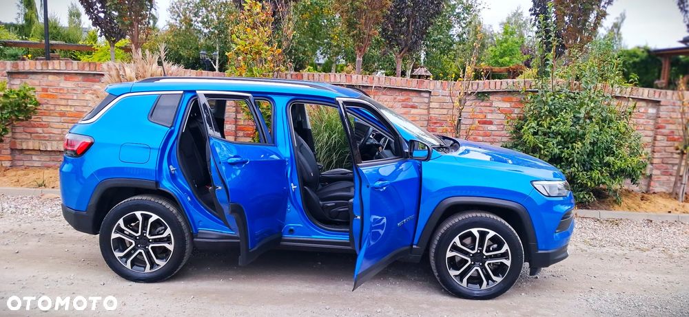 Jeep Compass 1.3 T4 4xe PLUG-IN HYBRID Automatik Limited - 31