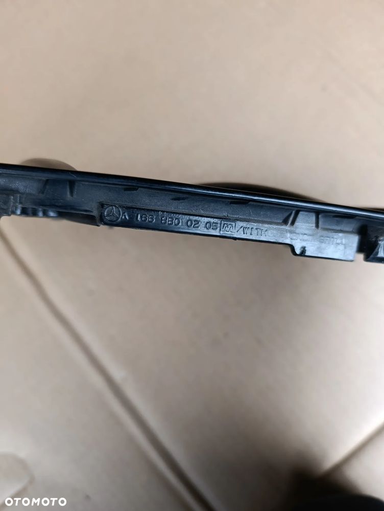 MERCEDES GLS X166 WLOT KRATKA MASKI PRAWA A1668800205 - 3