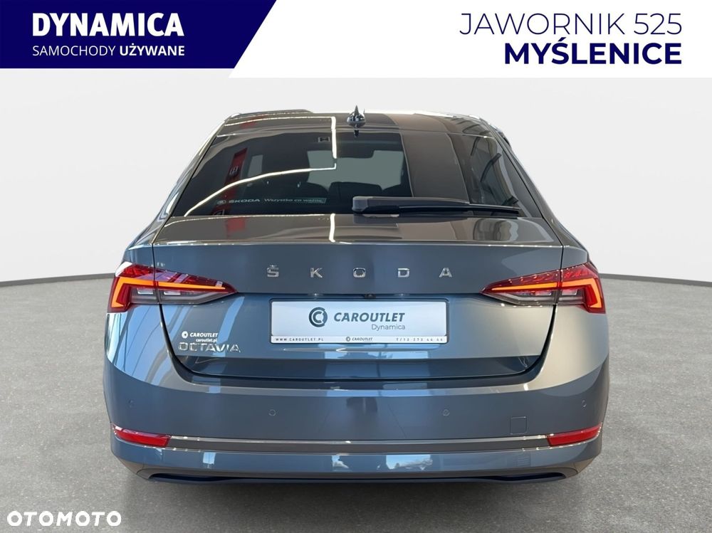 Skoda Octavia - 8