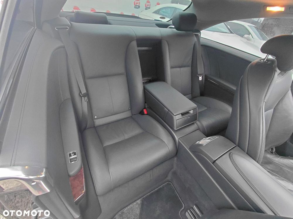 Mercedes-Benz CL 500 (BlueEFFICIENCY) 7G-TRONIC - 21