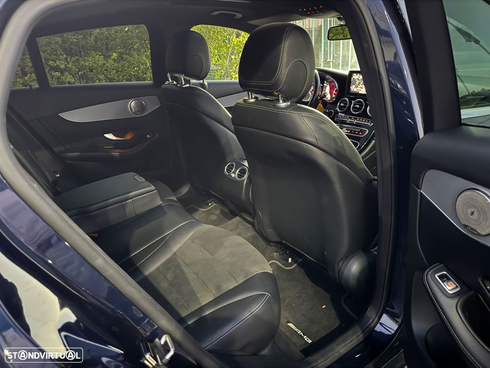 Mercedes-Benz GLC 220 d 4Matic 9G-TRONIC AMG Line - 34
