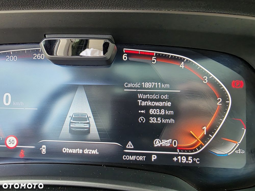 BMW X5 xDrive30d - 27