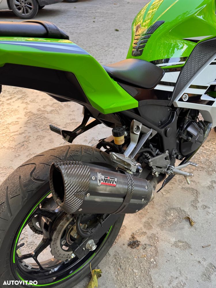 Kawasaki Ninja 400 - 5