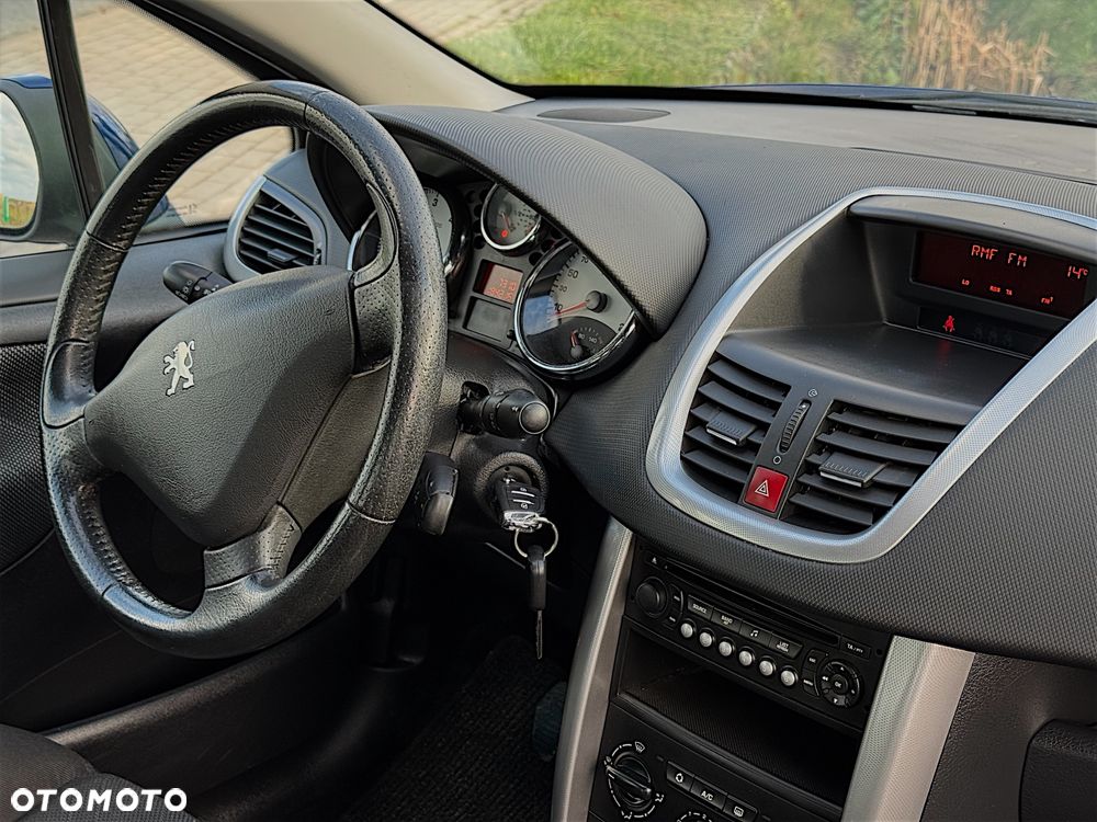 Peugeot 207 1.6 HDi 16V Trendy - 5