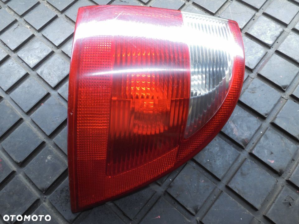 LAMPA TYŁ TYLNA PRAWA Saab 9-5 KOMBI 5D 97-05 5142260 - 1