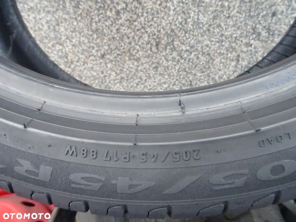 205/45/R17 88W RSC Pirelli Cinturato P7 - 9