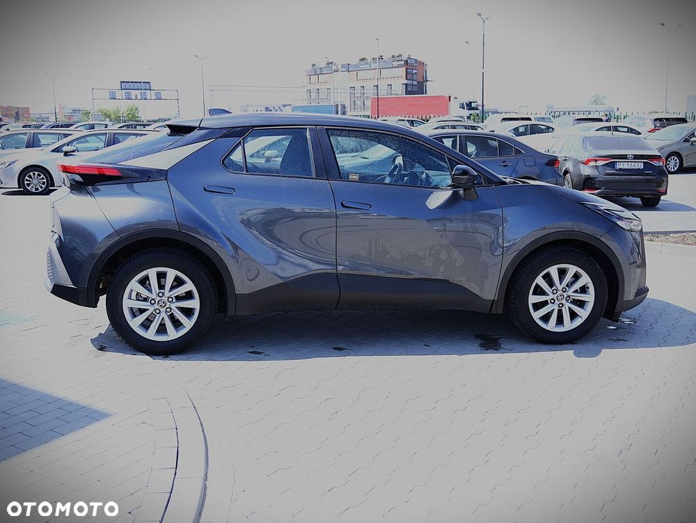 Toyota C-HR - 8