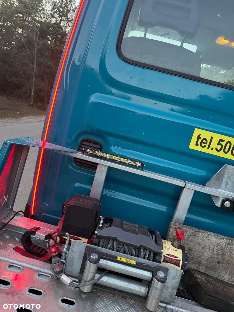 Iveco 35s40 autolaweta - 10