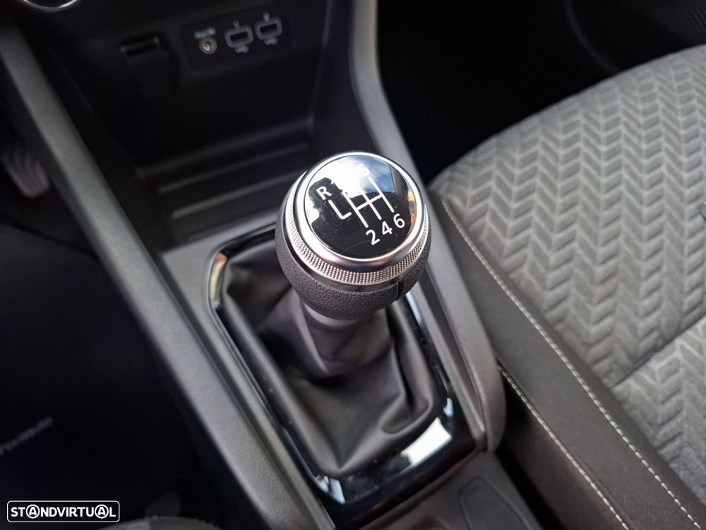 Renault Clio 1.0 TCe Evolution - 17