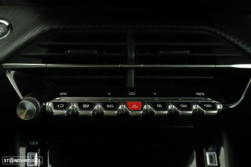 Peugeot e-2008 54 kWh Allure - 13