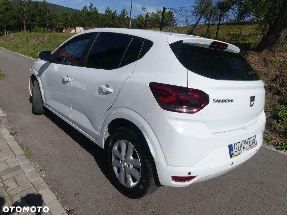 Dacia Sandero - 5