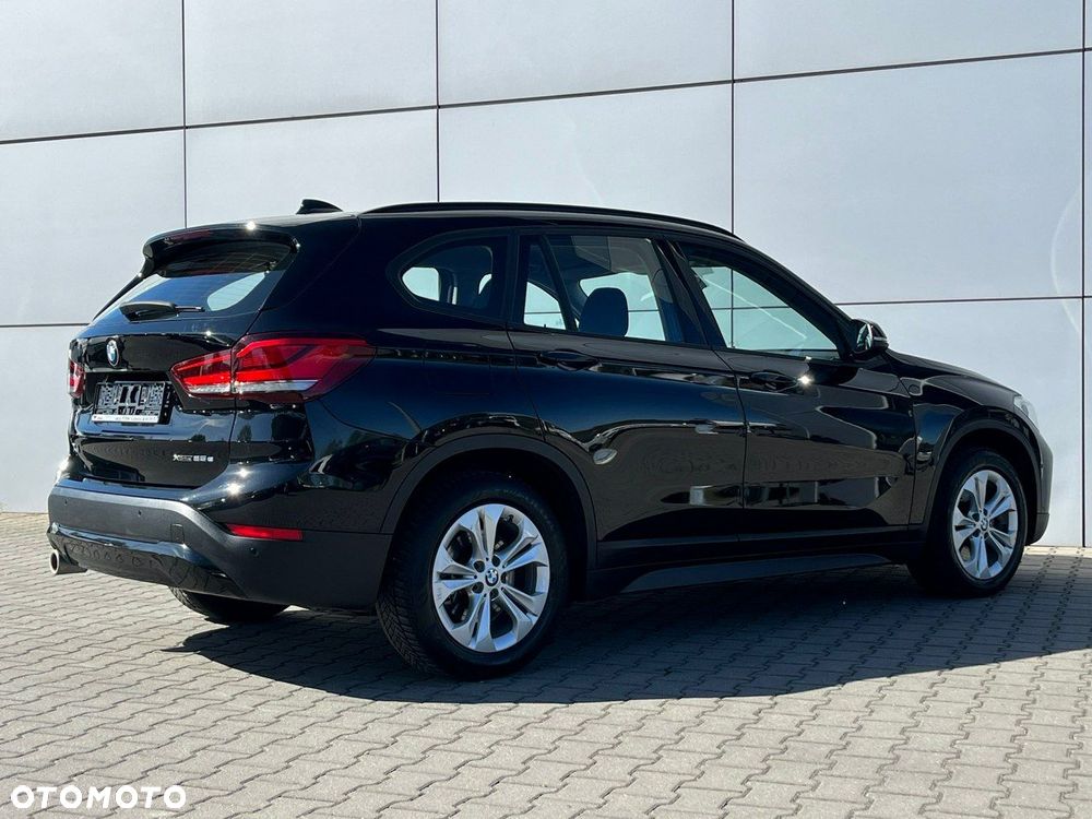 BMW X1 xDrive25e Advantage - 8
