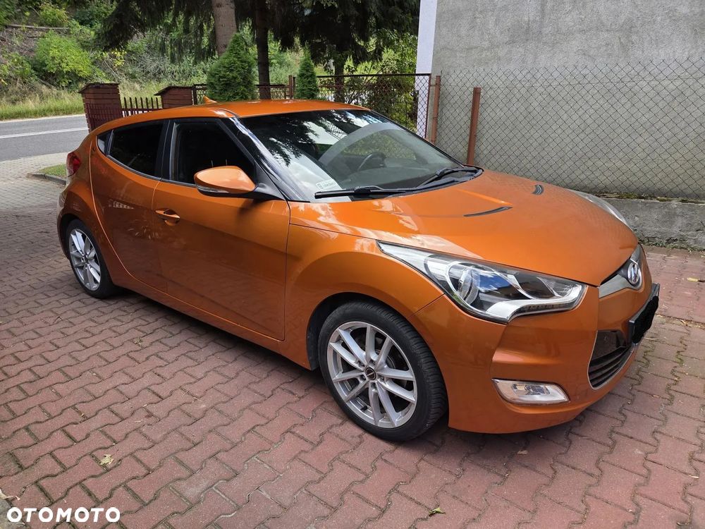 Hyundai Veloster 1.6 GDI Comfort - 4