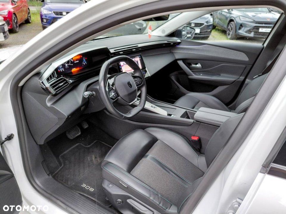 Peugeot 308 - 11