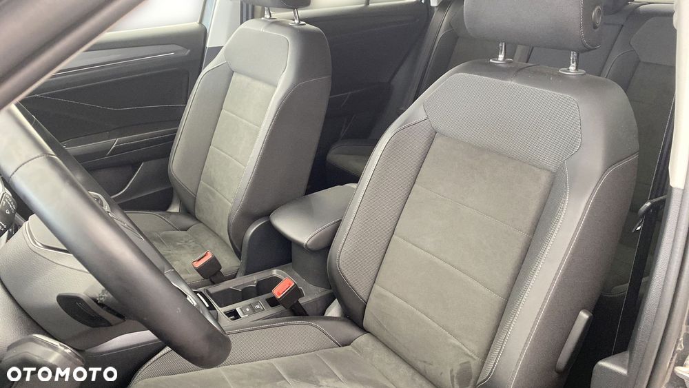 Volkswagen T-Roc 1.5 TSI Style DSG - 11