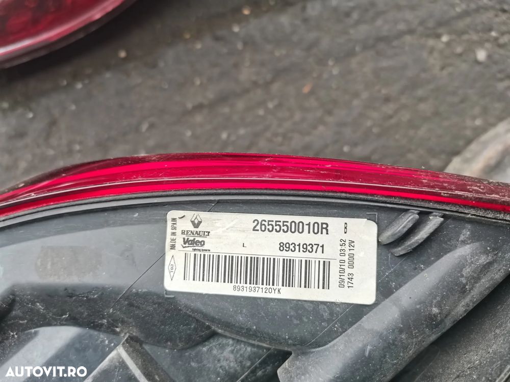 Stop stanga aripa, cod 265550010R, Renault Megane 3 Combi - 2