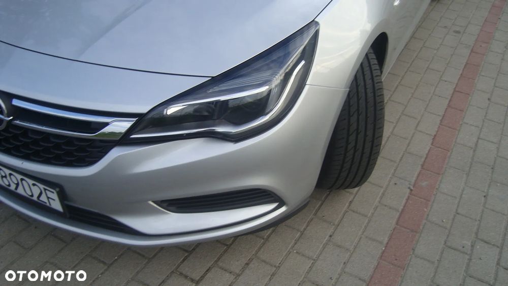 Opel Astra - 1