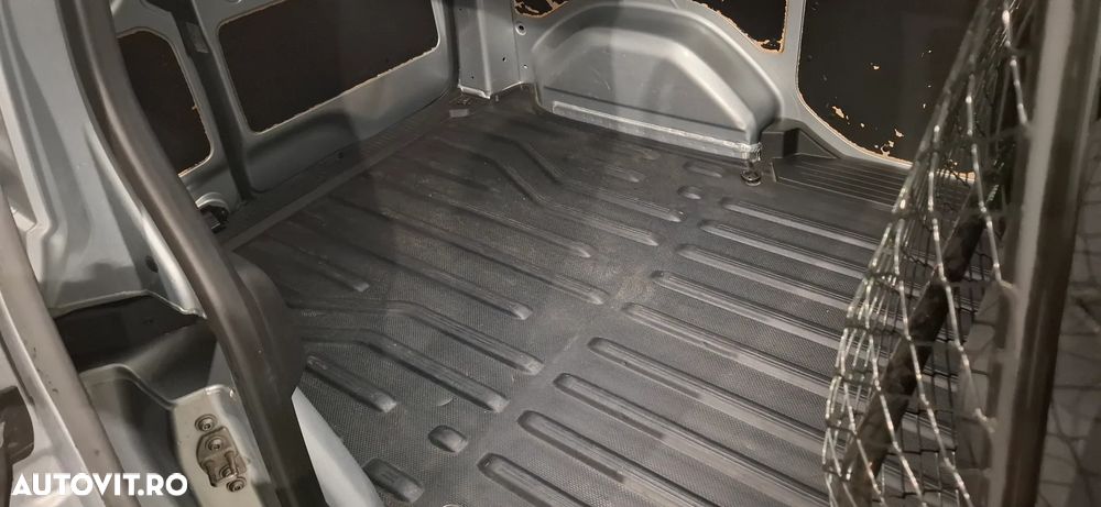 Renault Kangoo - 17