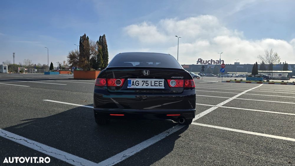 Honda Accord 2.0i Exec - 5