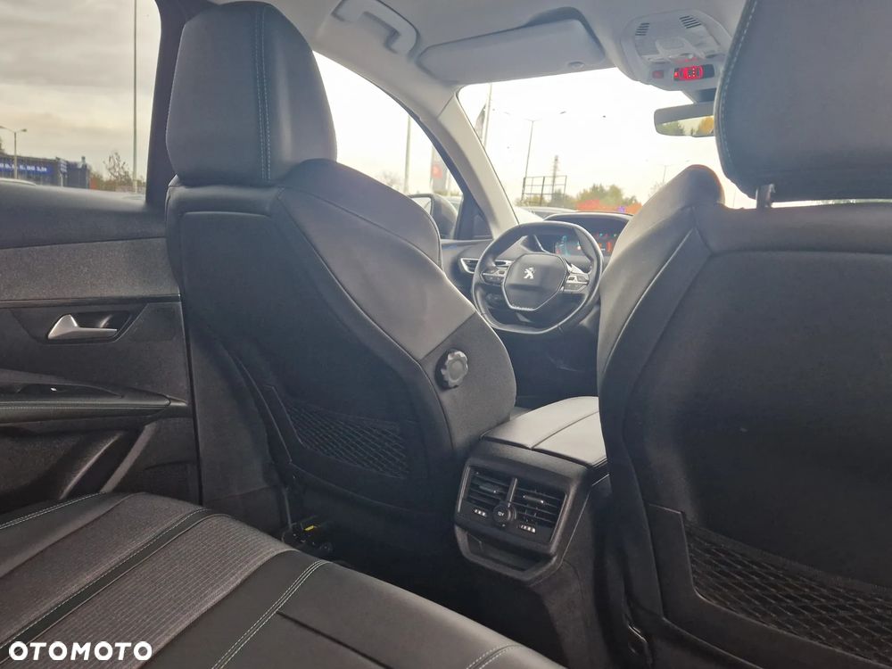 Peugeot 3008 - 32