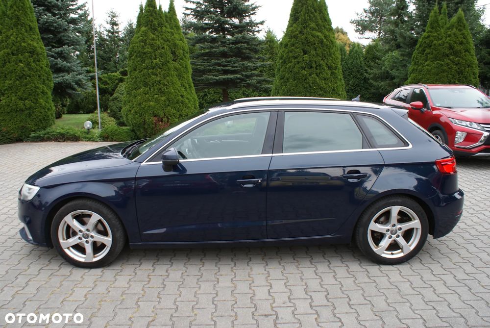 Audi A3 Sportback - 3