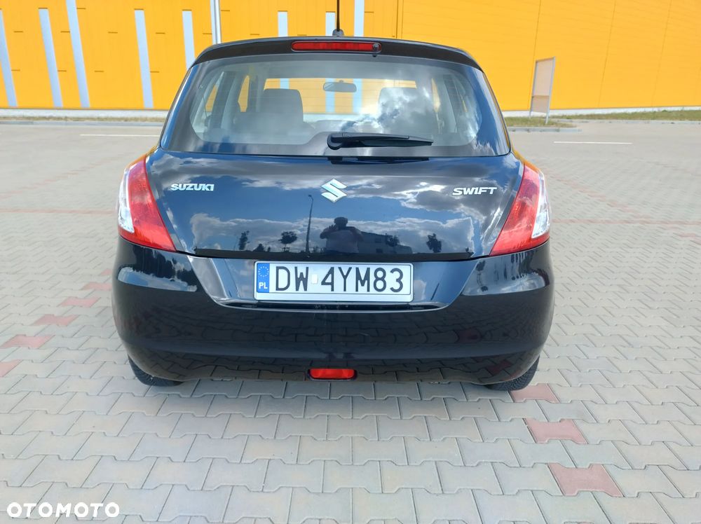 Suzuki Swift 1.2 Club - 13