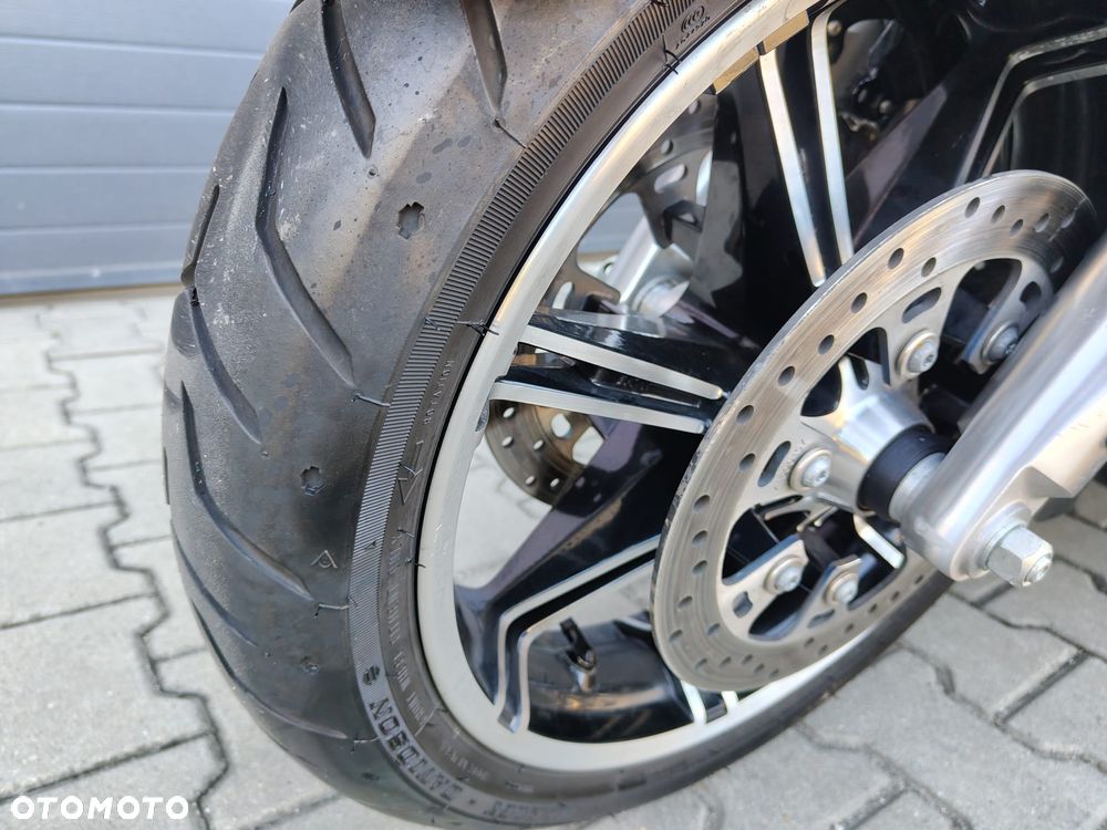 Harley-Davidson Touring Ultra Limited - 26