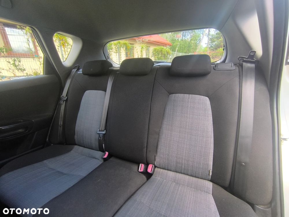 Kia Ceed 1.4 CVVT LX - 14
