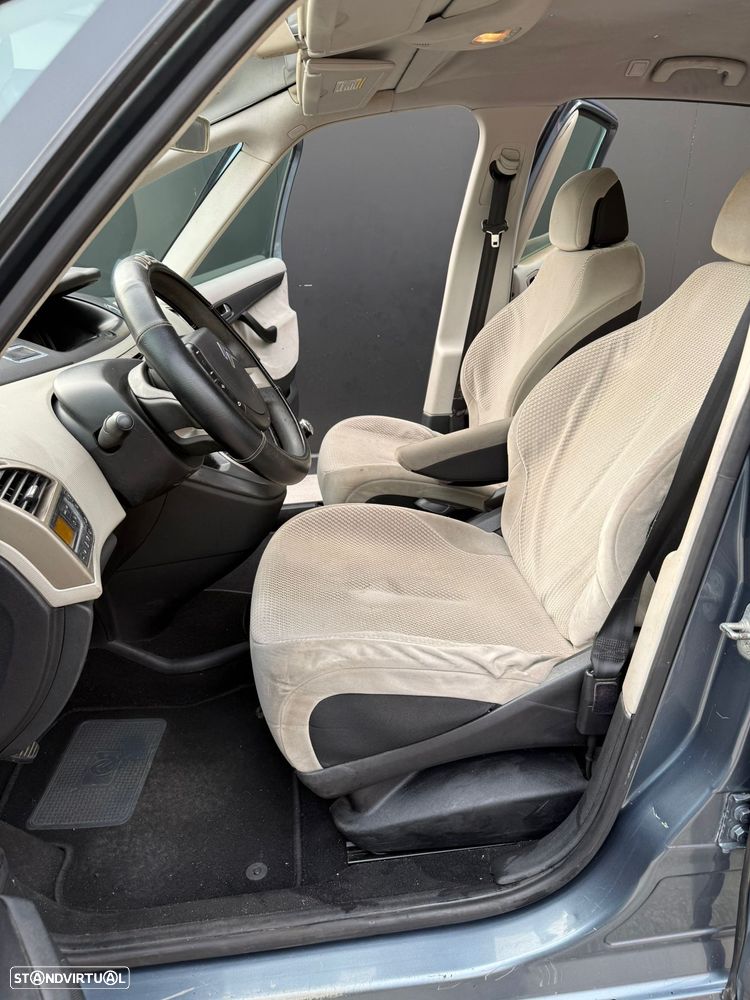 Citroën C4 Picasso - 9