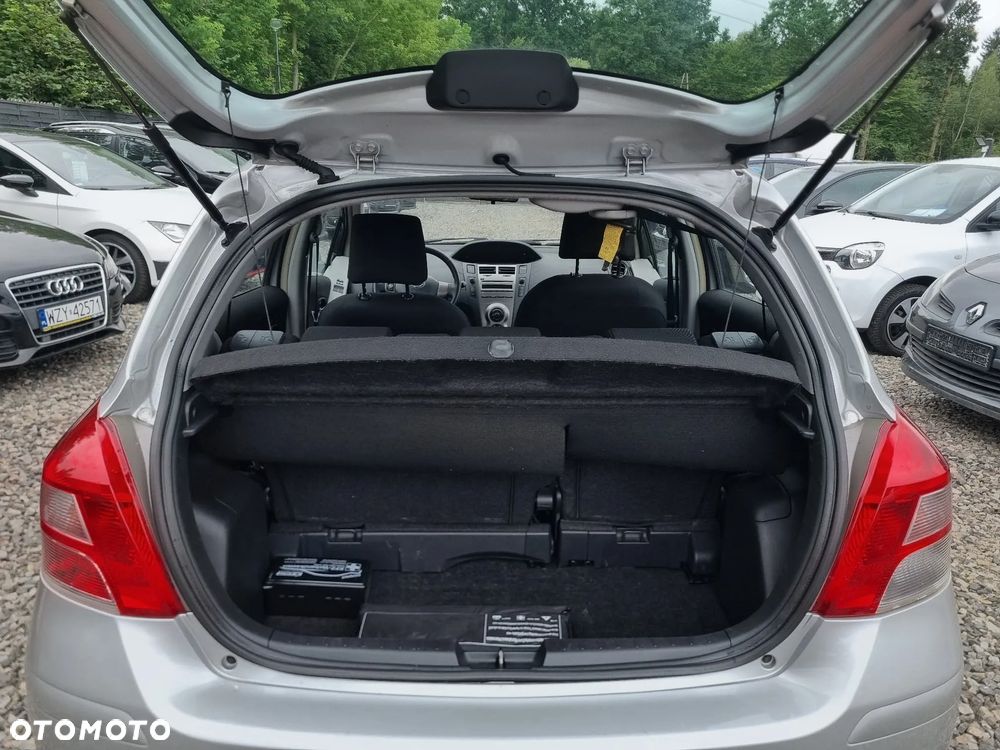 Toyota Yaris 1.33 Sol - 12