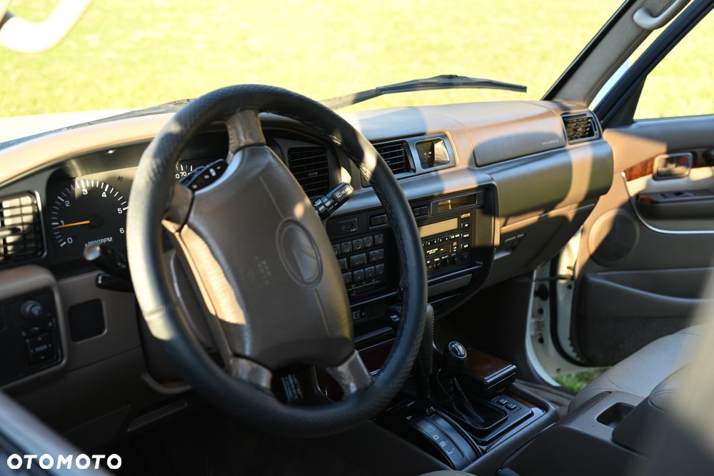 Lexus LX - 26