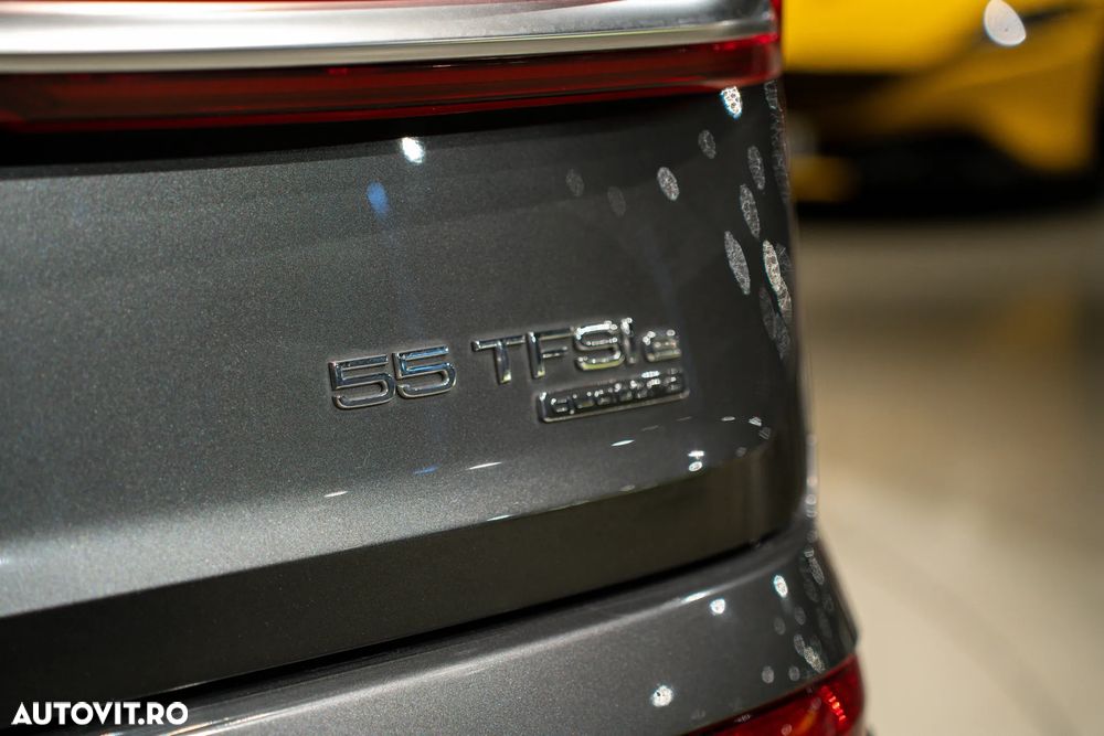Audi Q7 55 TFSI e quattro tiptronic S line - 20
