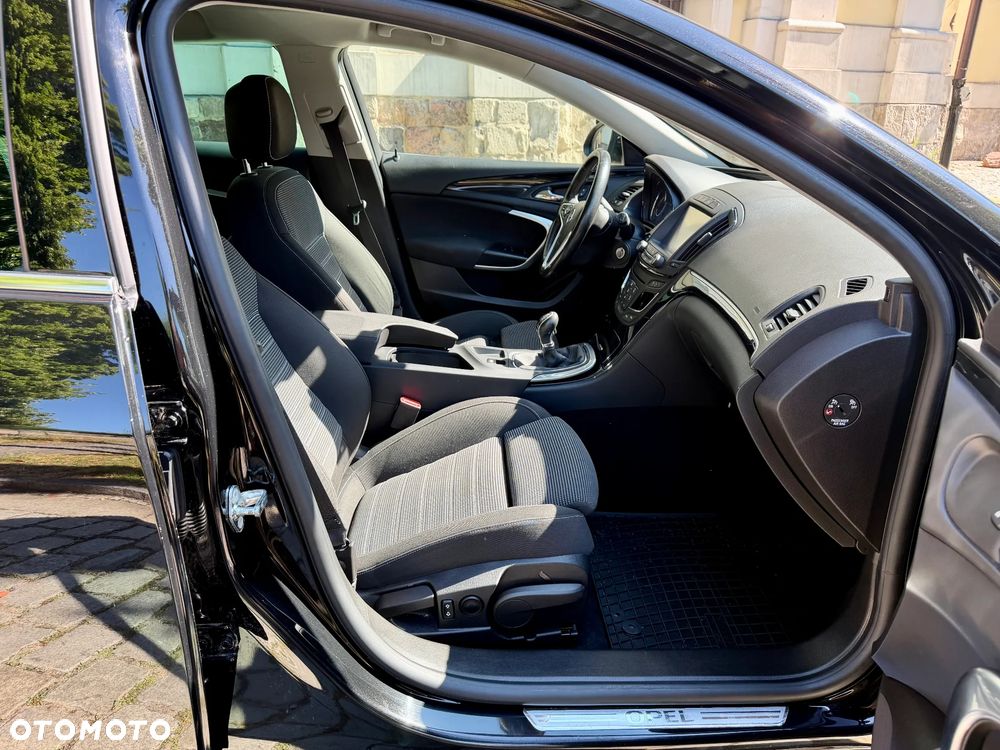 Opel Insignia 1.4 Turbo ecoFLEXStart/Stop Business Edition - 26