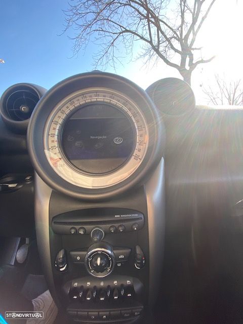 MINI Countryman One D - 7