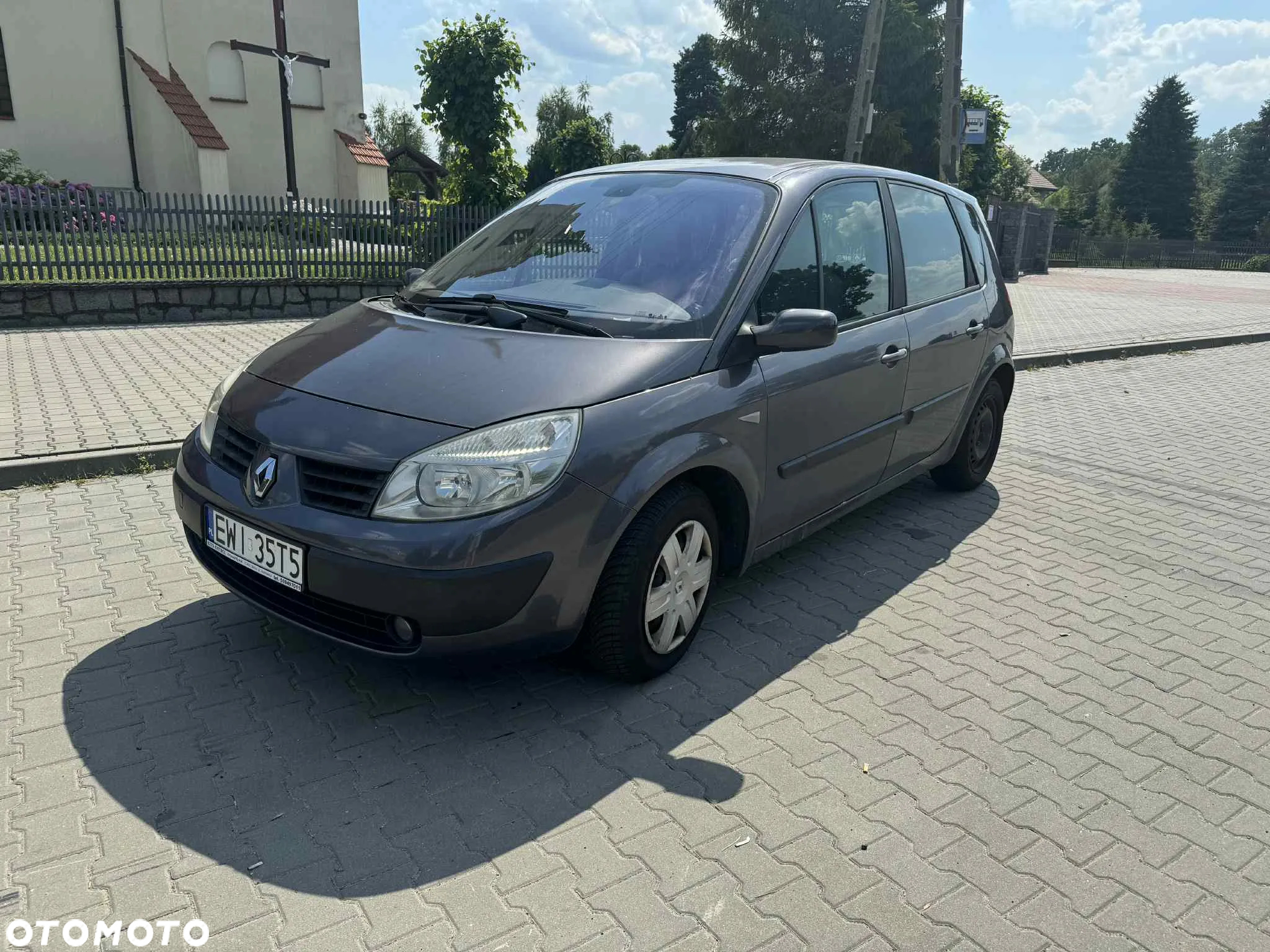 Renault Scenic 1.6 16V Family - 3