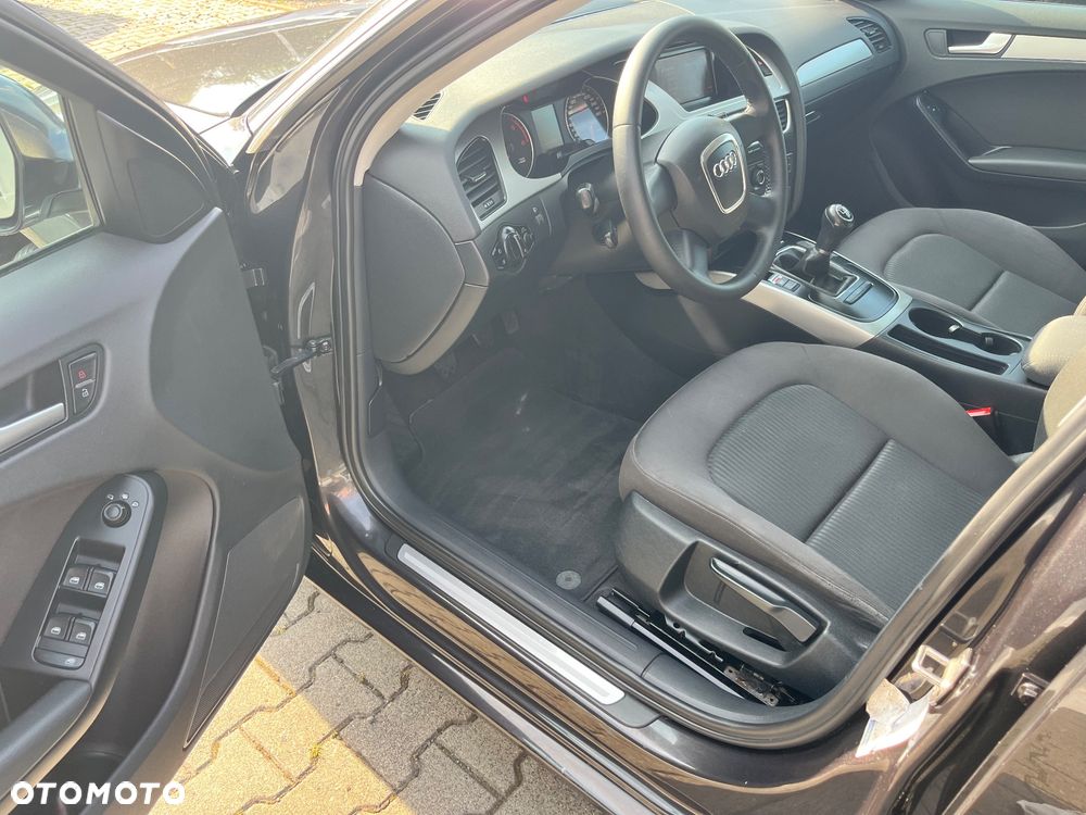 Audi A4 Avant 2.0 TDI DPF Attraction - 6