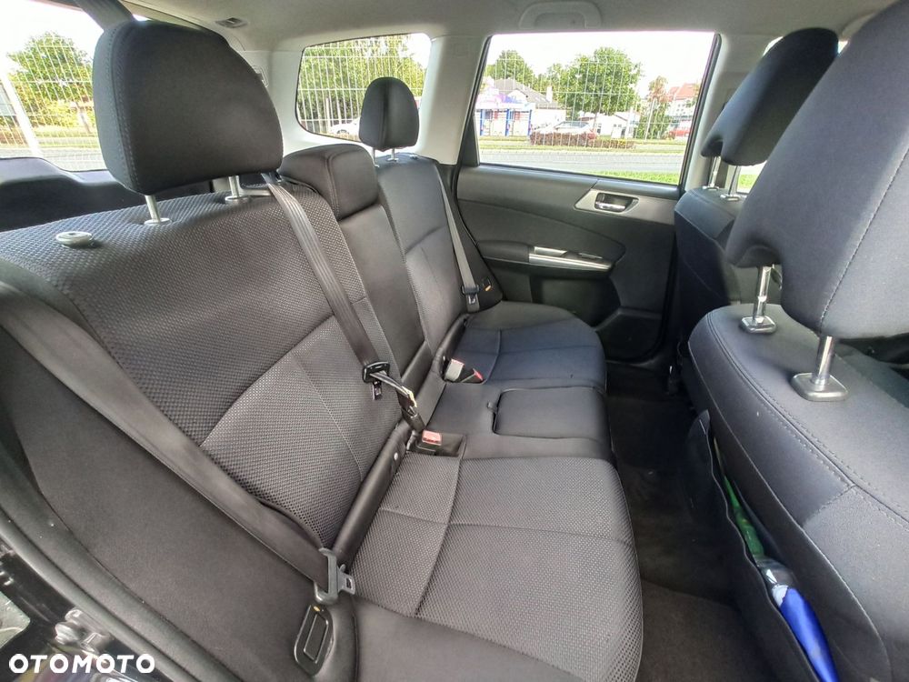 Subaru Forester - 10