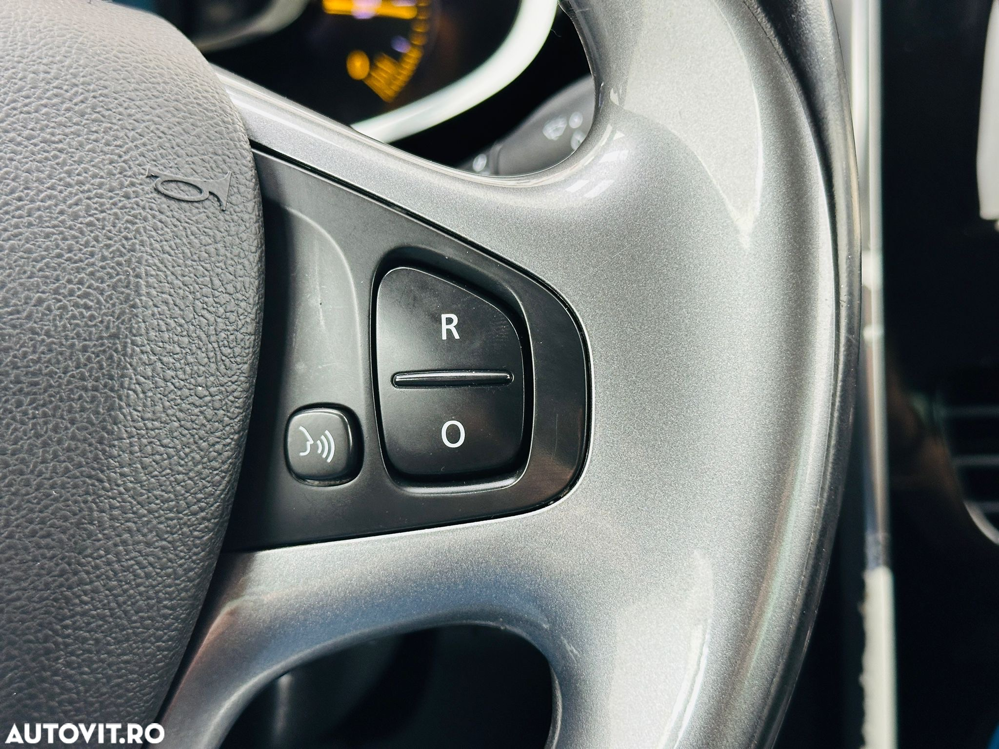Renault Clio - 33
