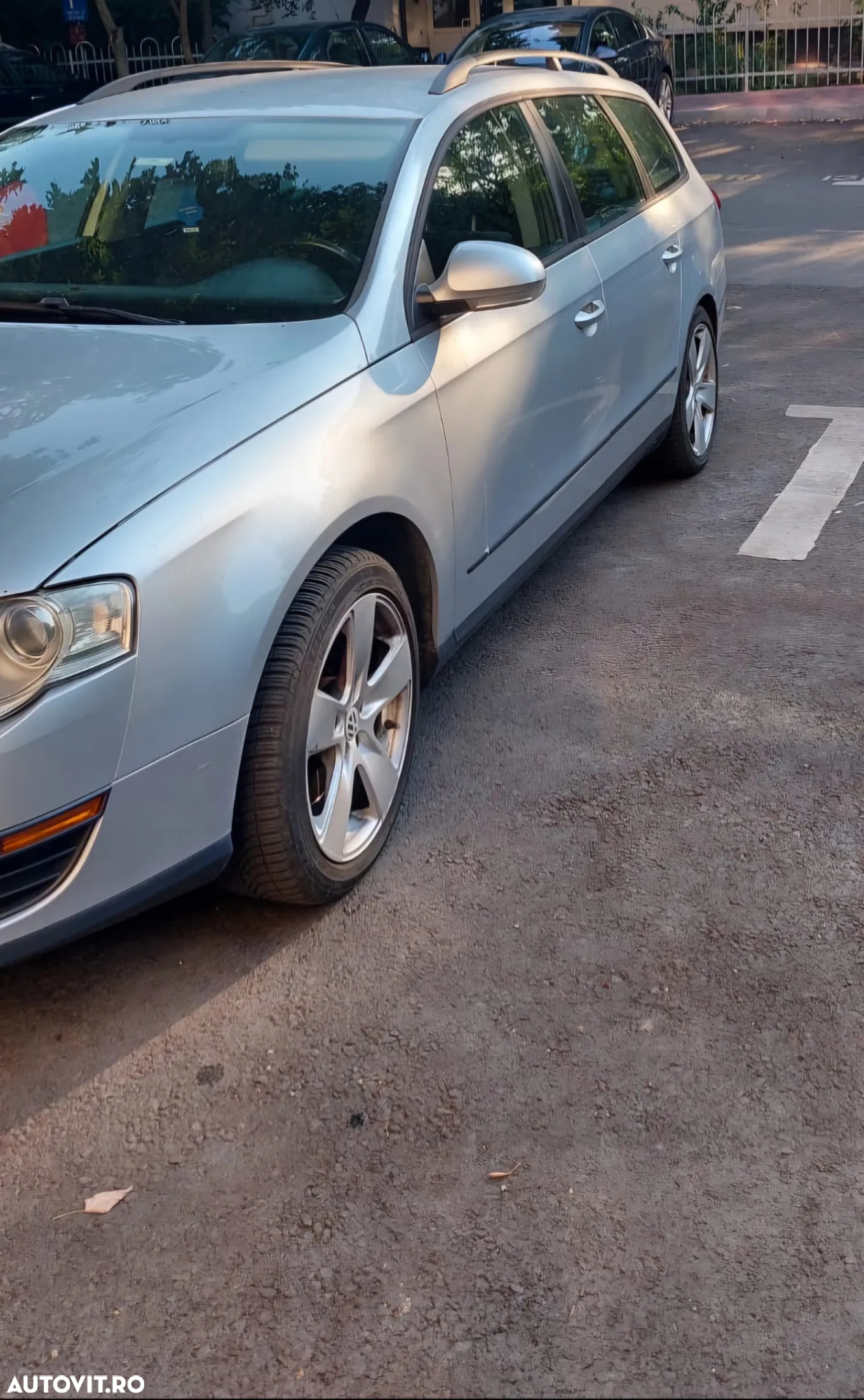 Volkswagen Passat - 5