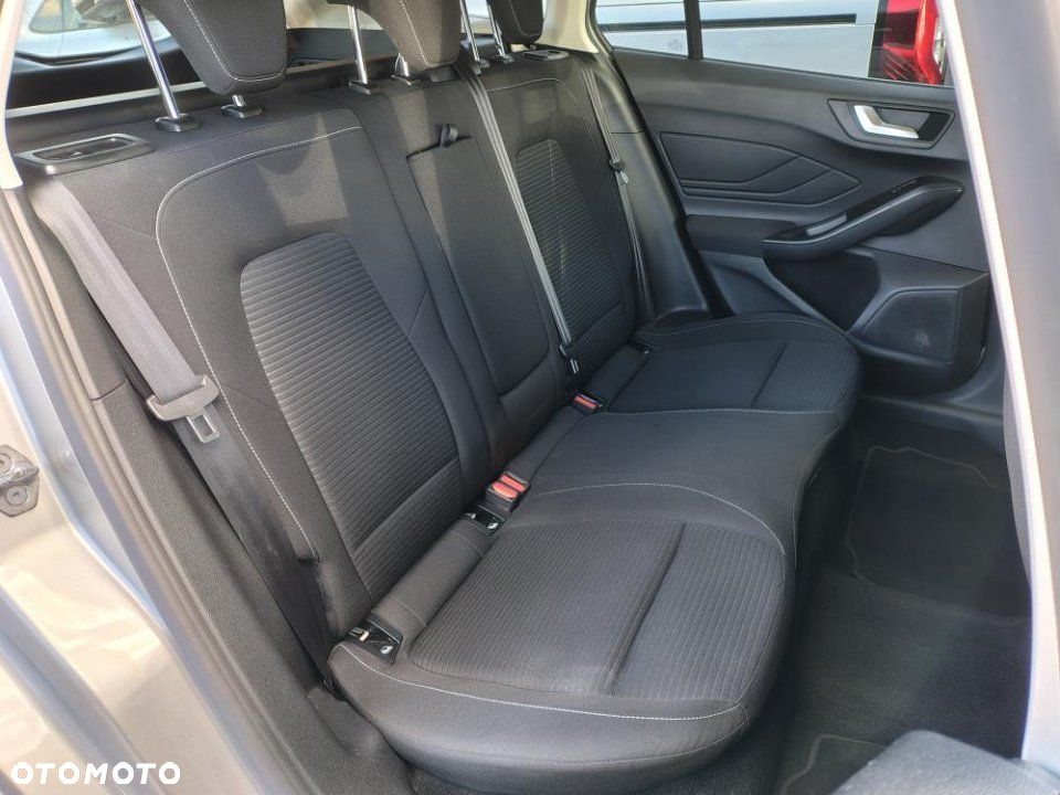 Ford Focus - 14