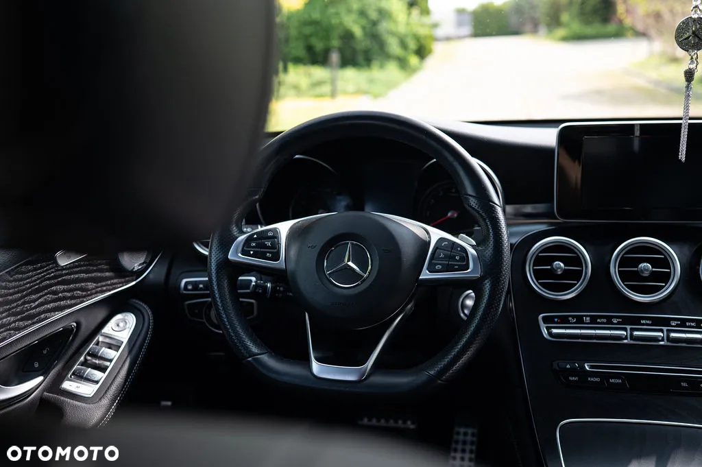 Mercedes-Benz GLC Coupe 250 4-Matic - 17