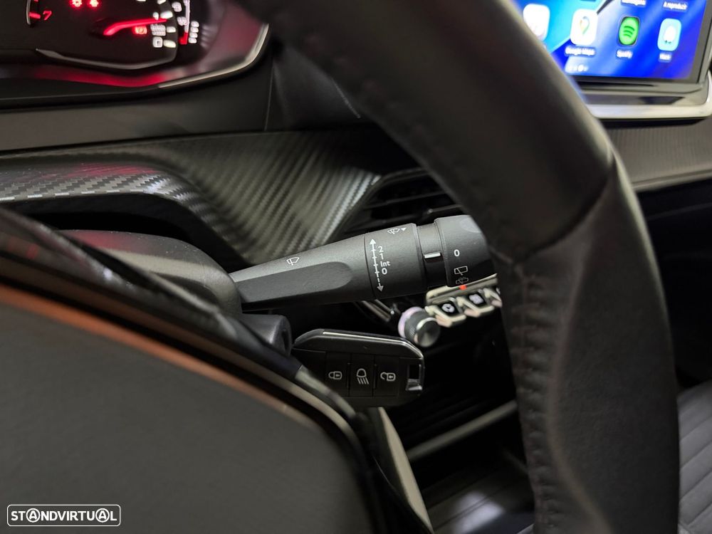 Peugeot 208 1.2 PureTech Active - 18