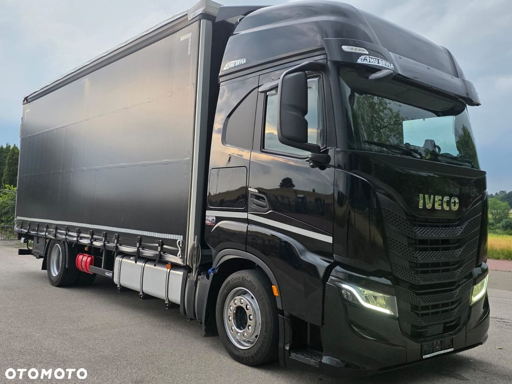 Iveco S-WAY 460 / FIRANKA / WINDA  / NOWE OPONY / 18PALET / AUTOMAT / KLIMA POSTOJOWA / CAŁY NA PODUSZKACH / SYPIALKA / SERWISOWANY / 2021 / JAK NOWY  / E6 - 12