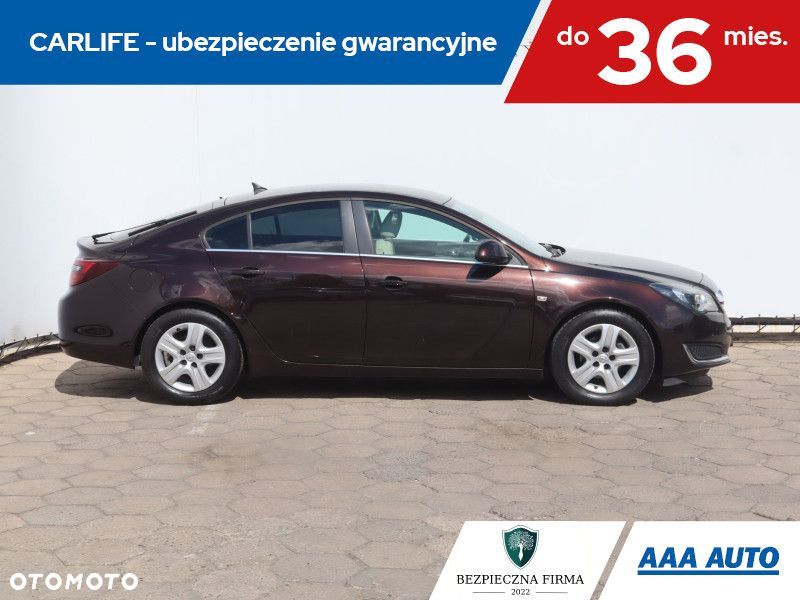 Opel Insignia - 8