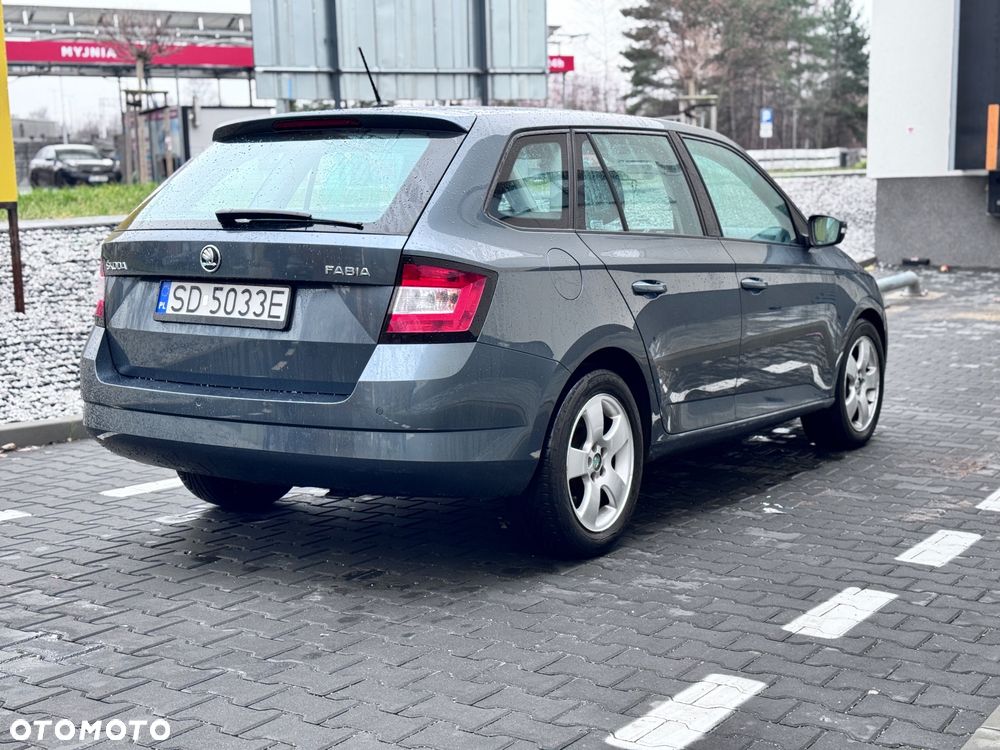 Skoda Fabia 1.2 TSI Joy - 8