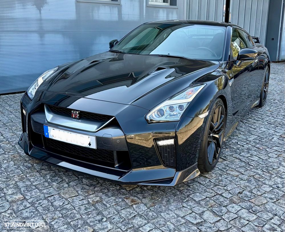 Nissan GT-R 3.8 V6 Black Edition - 12