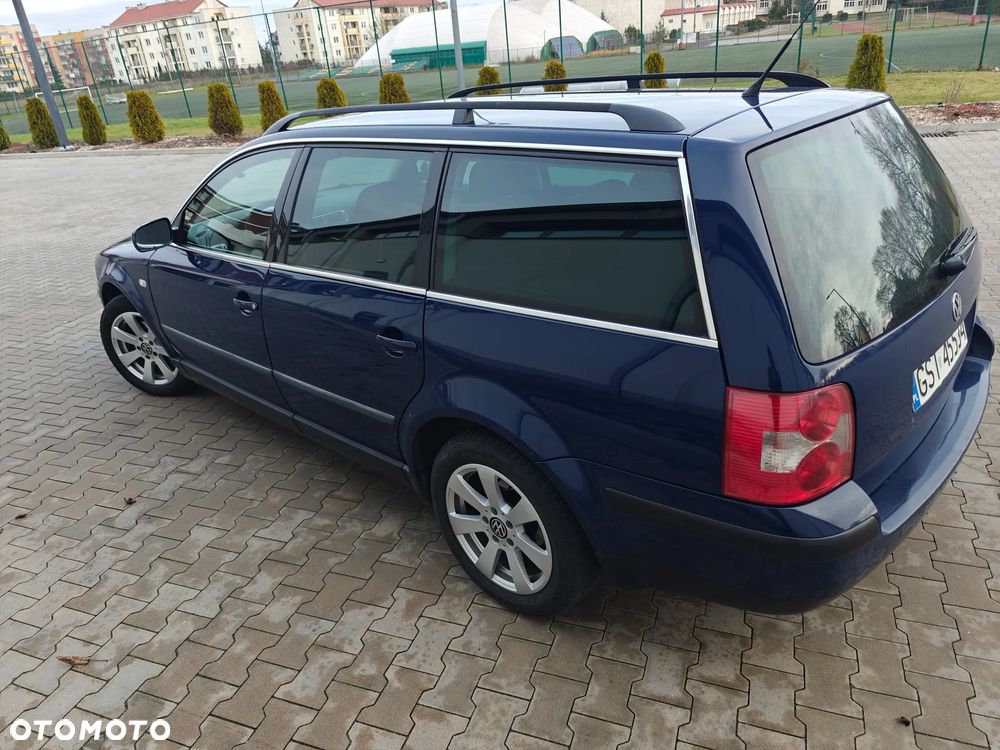 Volkswagen Passat 1.9 TDI Basis - 5