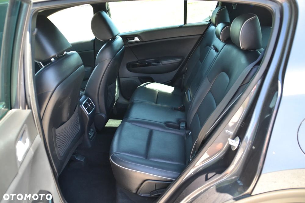 Kia Sportage 1.6 T-GDI GT Line 2WD - 24